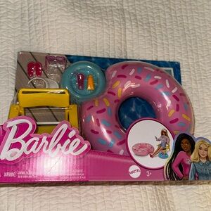 Barbie Accessories, Pool Day Story Starter Pieces with Donut Floatie